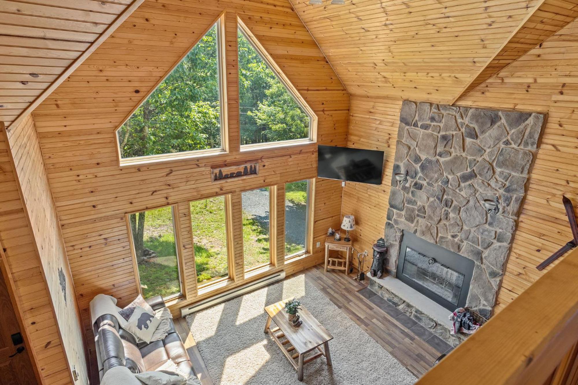 Holiday home Rustic Retreat - Fire-pit Hot-tub And Albrightsville